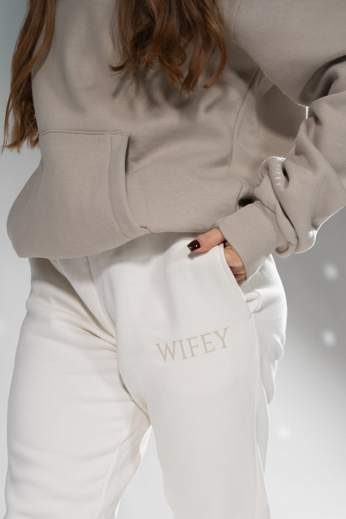 WIFEY Joggers - Be Bold