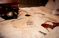 IT'S GIVING WIFEY Clutch